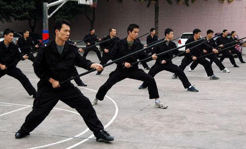 商場(chǎng)保安防身器材有哪些 商場(chǎng)保安防身器材有哪些